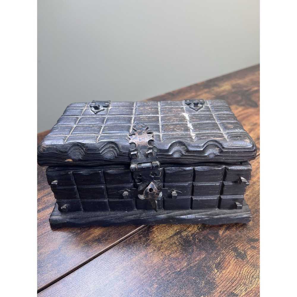 Vtg Hand Carved Rustic Gothic Wooden Treasure Chest Trinket Box Brutalist